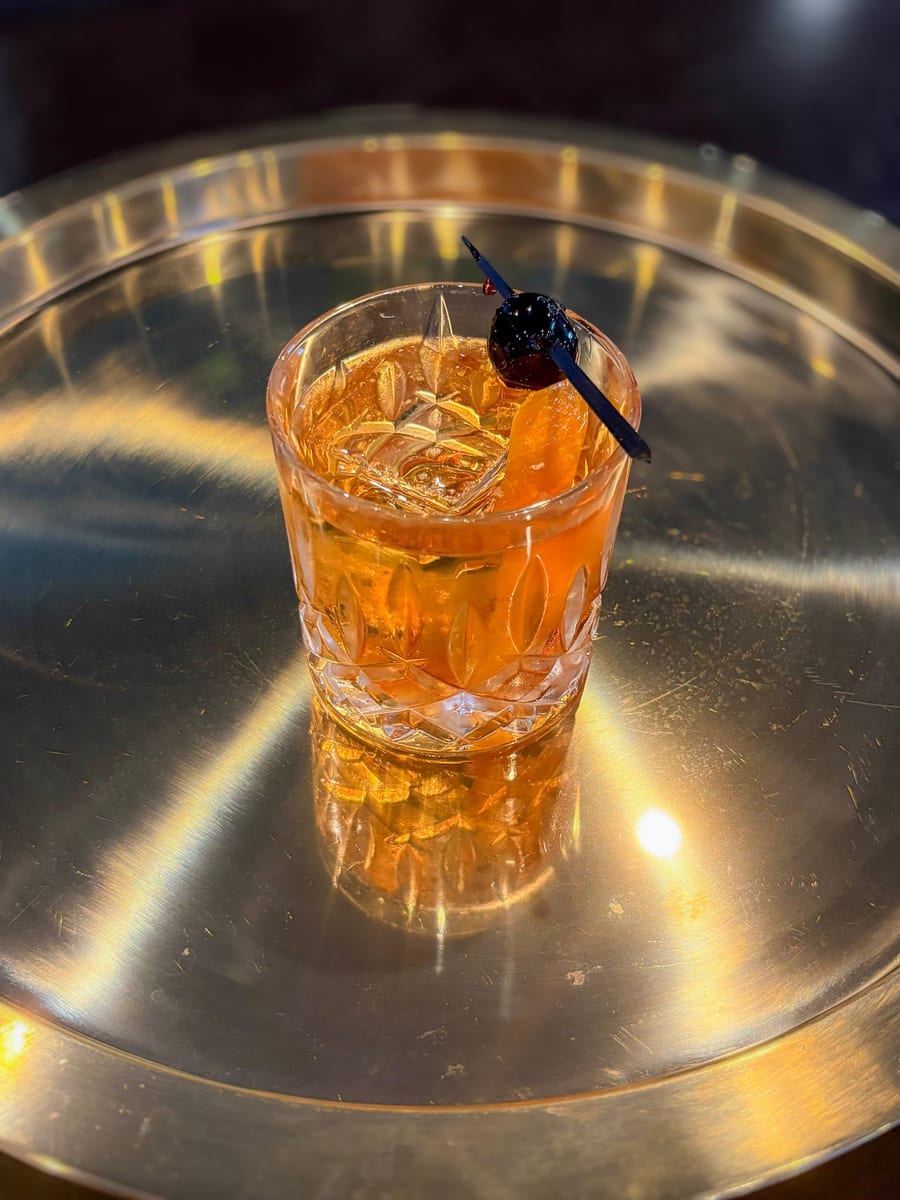 Old fashioned cocktail at WhiskyWoods